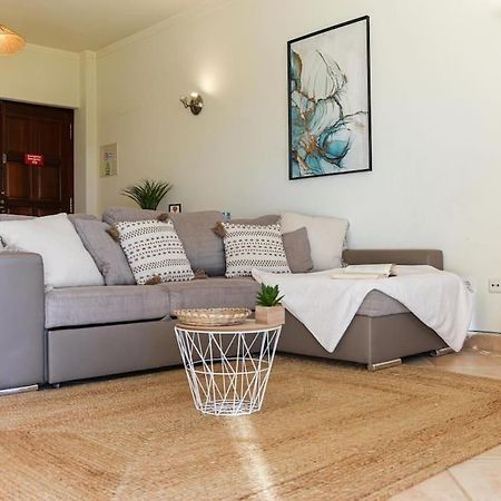 Joia Da Gale House - Pool And Garden & Bbq & Gale Beach Albufeira Bagian luar foto