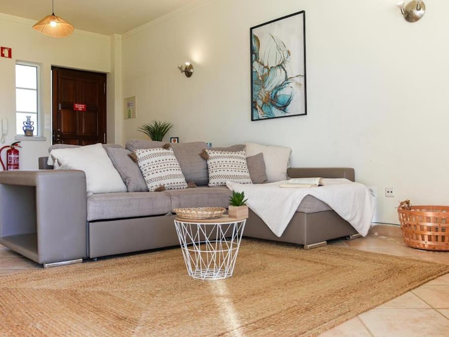 Joia Da Gale House - Pool And Garden & Bbq & Gale Beach Albufeira Bagian luar foto