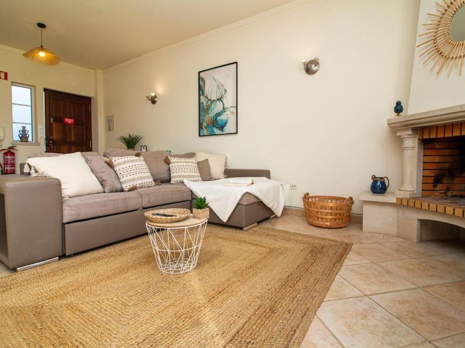 Joia Da Gale House - Pool And Garden & Bbq & Gale Beach Albufeira Bagian luar foto