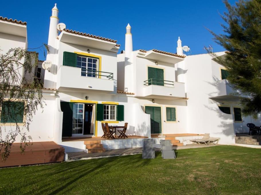 Joia Da Gale House - Pool And Garden & Bbq & Gale Beach Albufeira Bagian luar foto